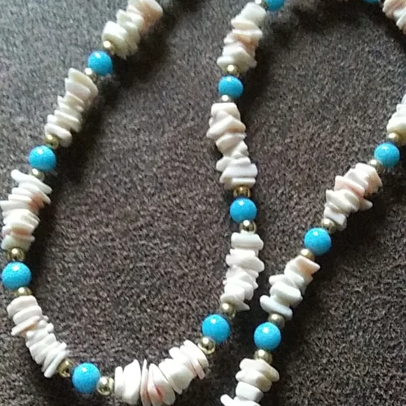 Necklace - Picture 4 of 4